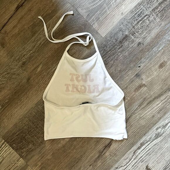 Forever 21 Red & White Graphic Cropped Halter Top Size Small - Picture 3 of 4